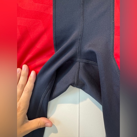 J. Lindeberg Men's ARCHE Sports Tights AMJS06987 G131 Cherry Size X-Large - Picture 4 of 8